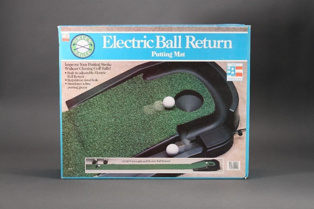 Electric Ball Return Putting Mat (1 of 5)