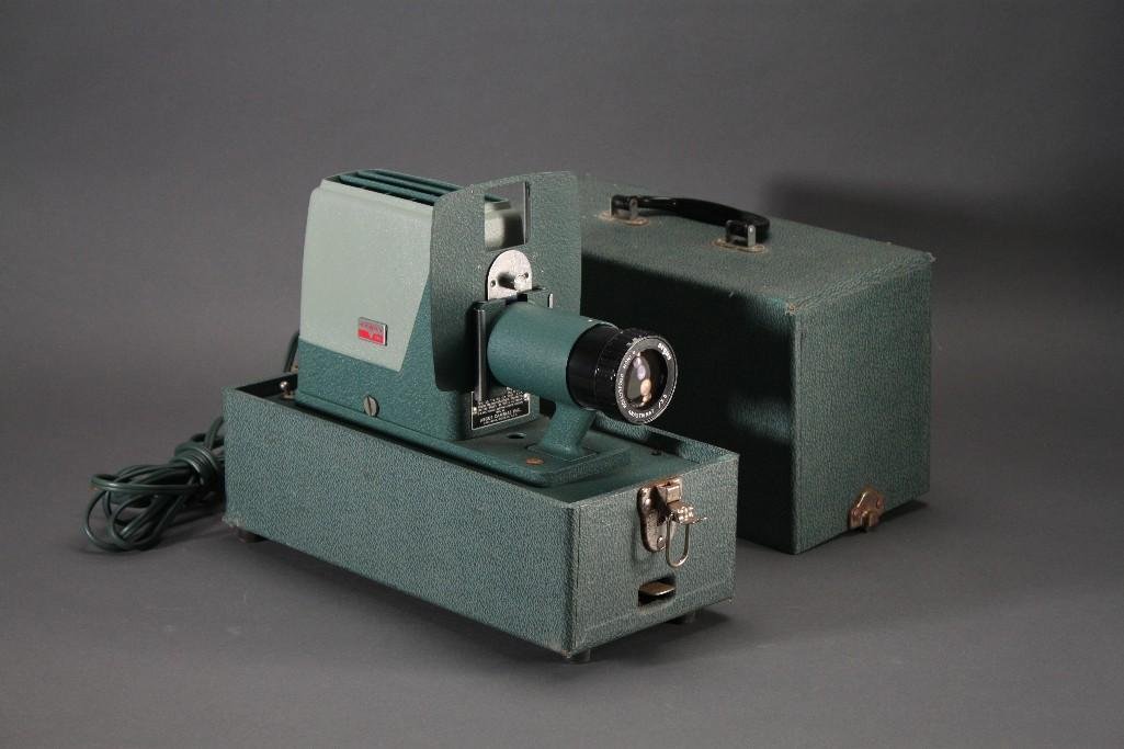 Vintage Argus 300 Slide Projector (1 of 6)