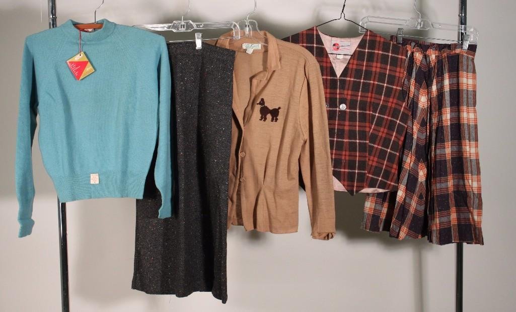 Ladies Vintage Sweaters and Skirts (5) (1 of 9)