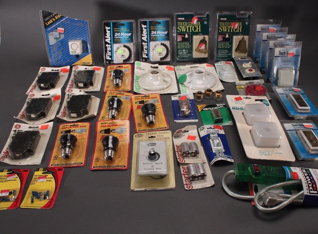 Hardware Small Items (1 of 8)