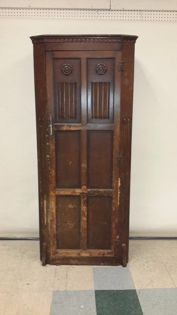 Antique Wardrobe (1 of 4)