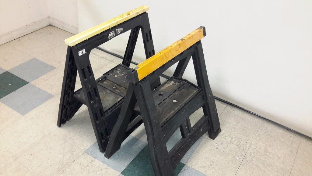 Zag on sale adjustable sawhorse
