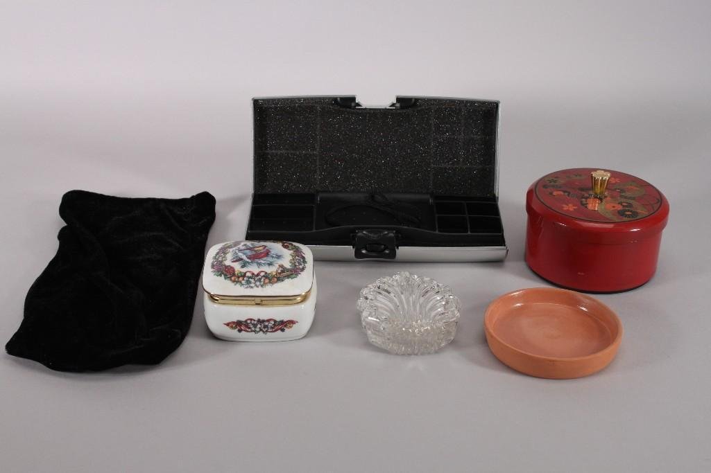 Jewelry Containers and Music Box (5) (1 of 6)