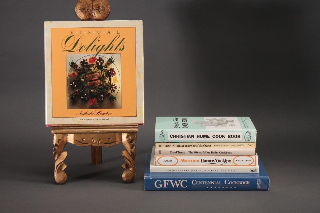Vintage Cookbooks (7) (1 of 4)