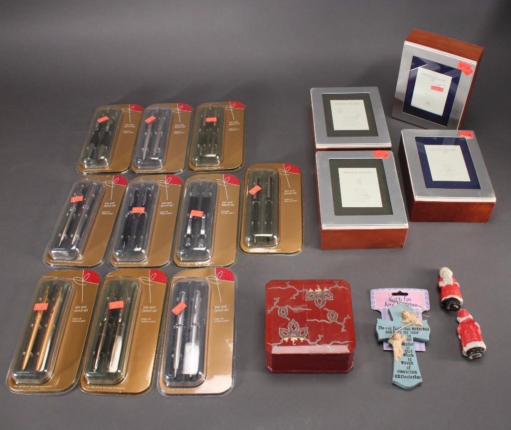 Office Supplies and Photo Frames (1 of 8)