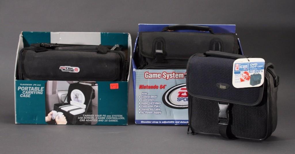 Portable Carrying Cases (3) (1 of 6)