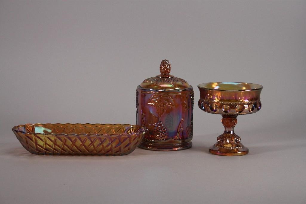 Carnival Glass Dishware (3) (1 of 9)