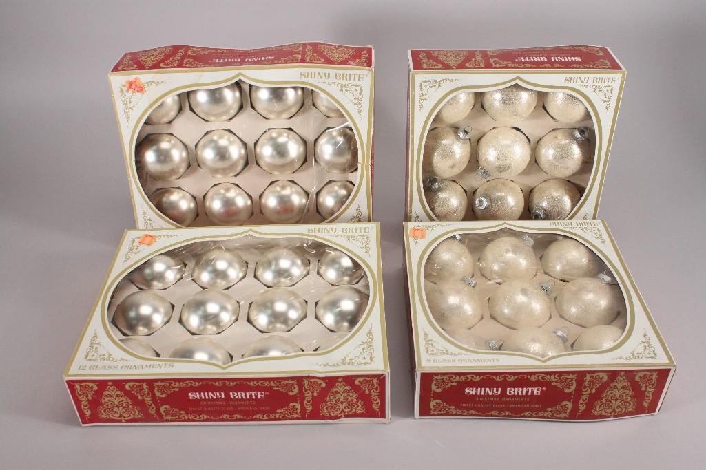 Vintage Shiny Brite Glass Christmas Ornaments (4 boxes) (1 of 10)