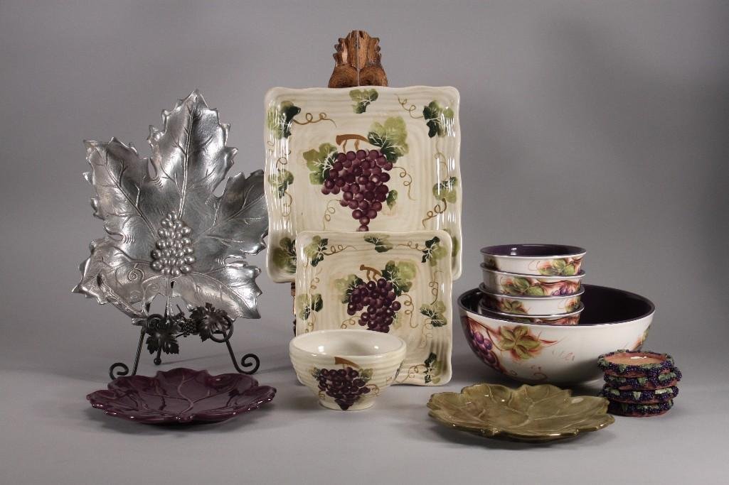 Decorative Grape Leaf Dining Ware (1 of 5)