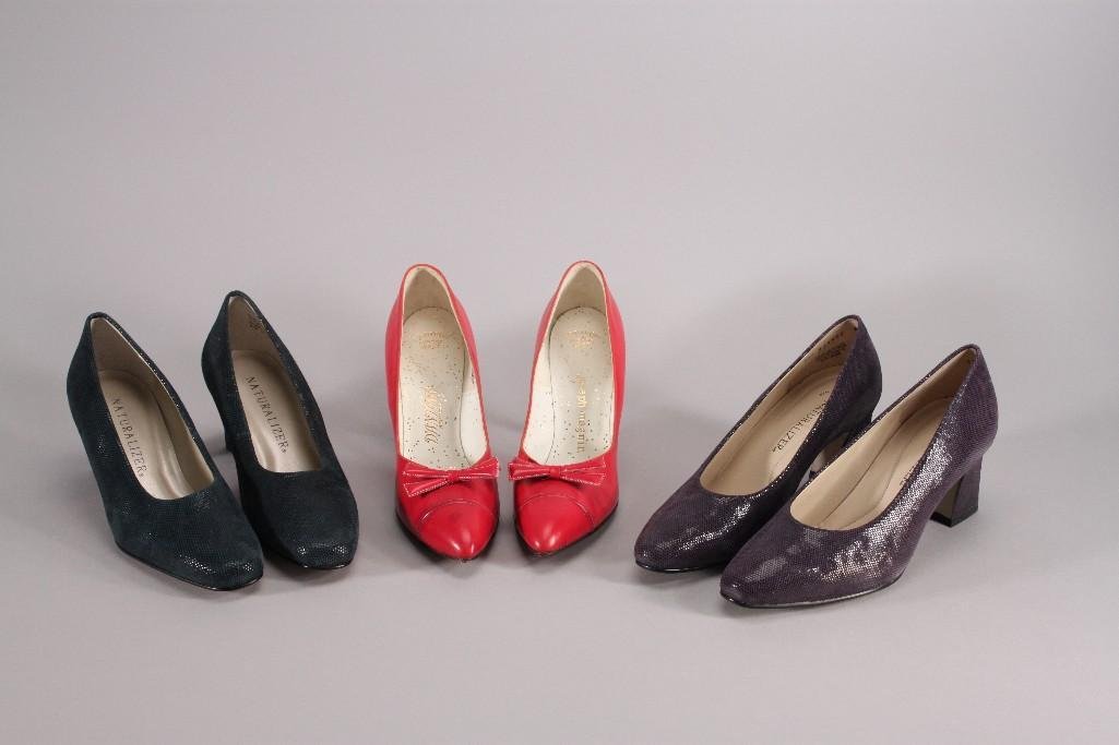 Vintage Naturalizer and Magnin Shoes (3 Pair): Ladies vintage shoes, Joseph Magninred heels (new) size marked 8aaa(includes Joseph Magnin box but for differentpair of heels), navy and purple size 8 Naturalizer shoes, in good condition.