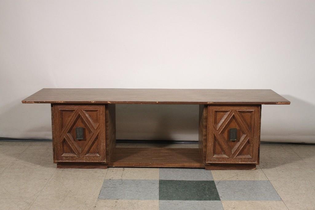 Vintage Coffee Table (1 of 5)