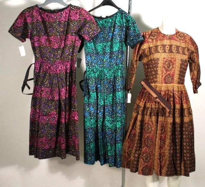 Ladies Vintage Dresses (3) (1 of 8)