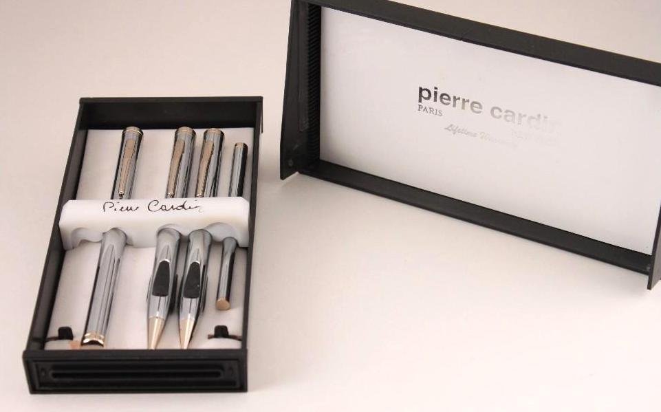 Pierre Cardin Pen Set (1 of 5)