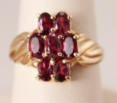 10KT Yellow Gold Amethyst Ring (1 of 8)