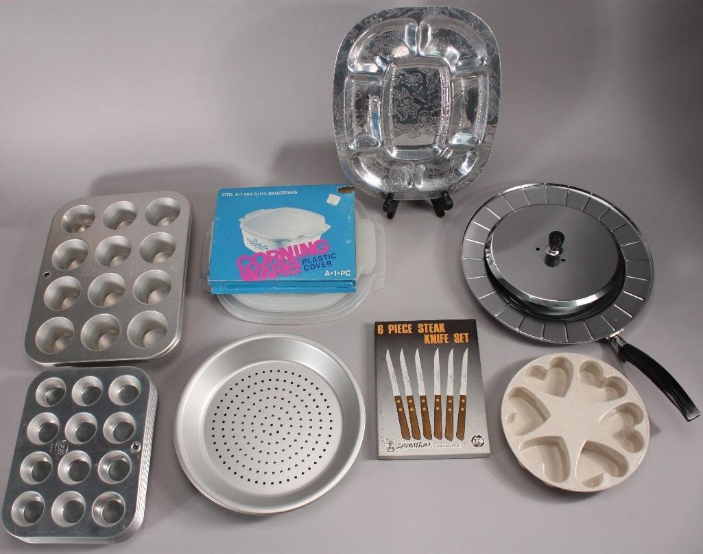 Kitchen Bakeware (1 of 7)