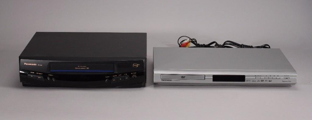 DVD Player and VHS Player (2) (1 of 8)