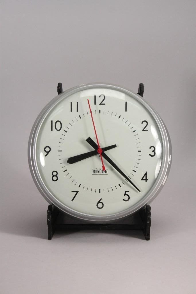 Standard Wall Clock (1 of 5)