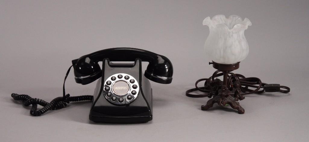 Touch Dial Telephone and Night Light (2) (1 of 9)