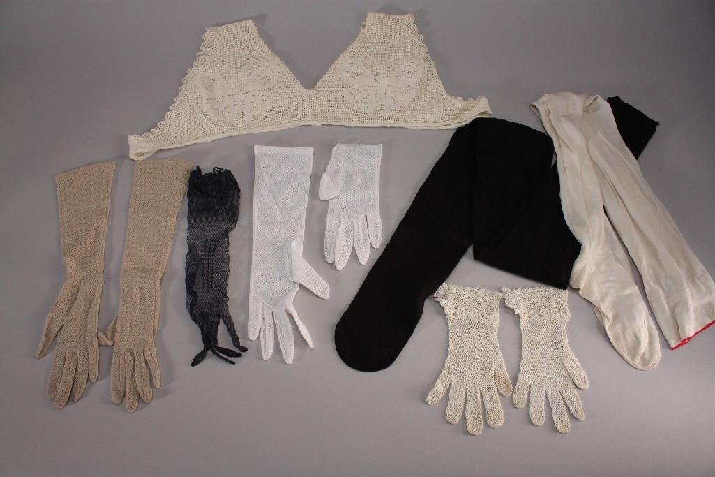Woman's Vintage Gloves and Hosery (7) (1 of 9)
