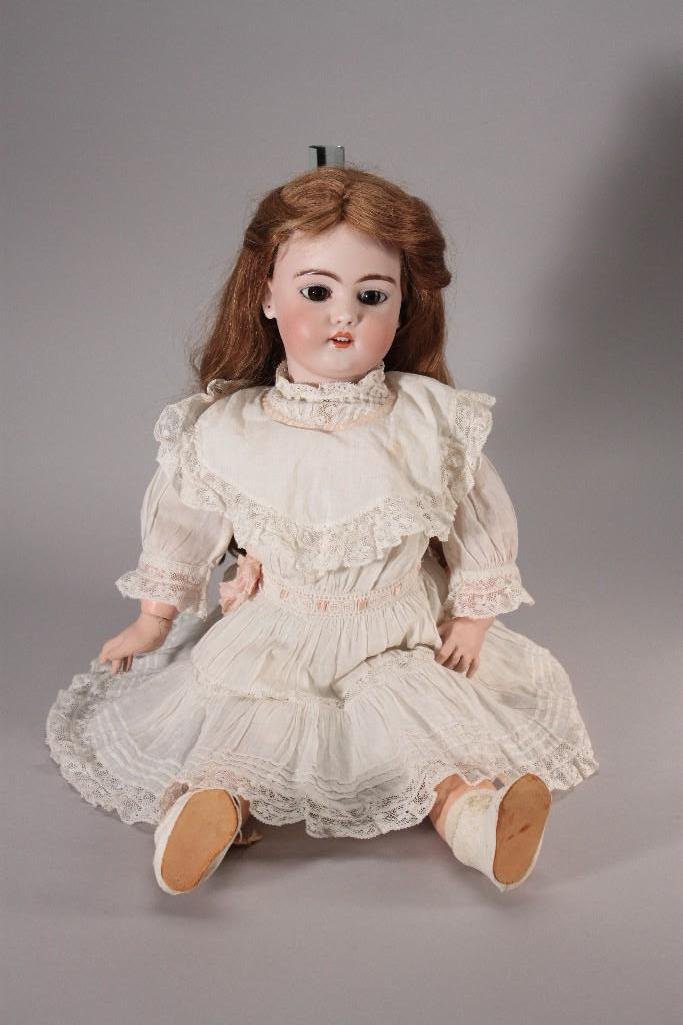 Vintage Simon & Halbig Doll (1 of 10)