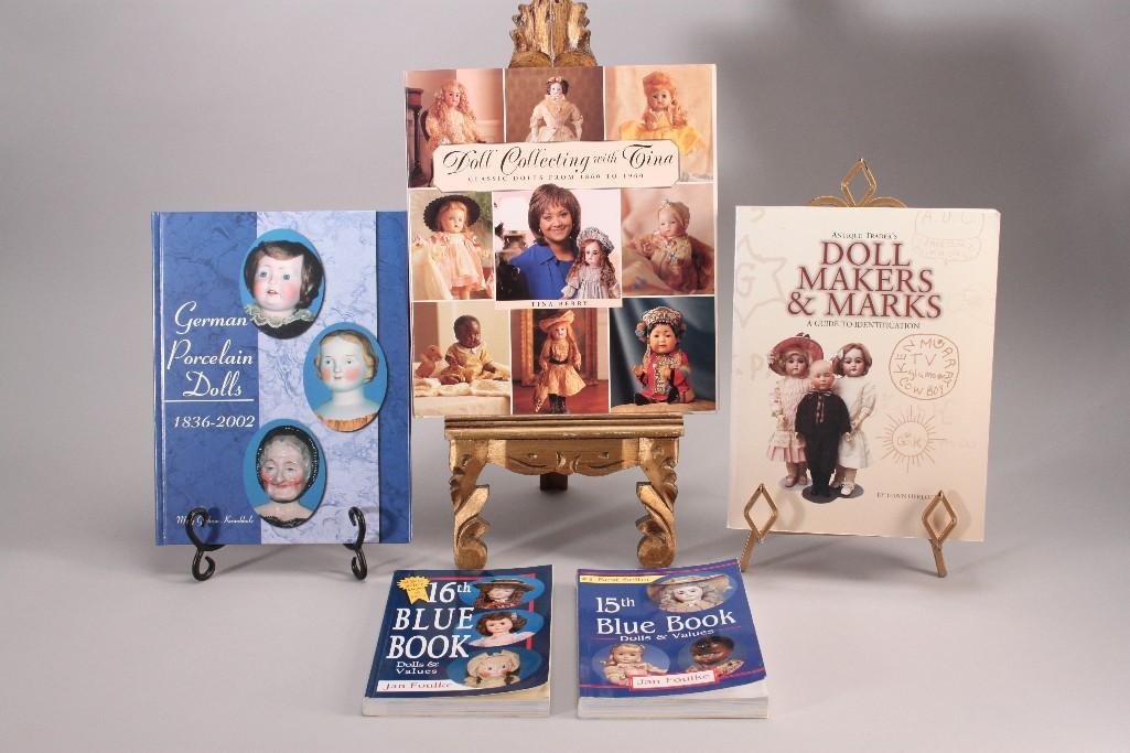 Doll Value Books (5) (1 of 6)