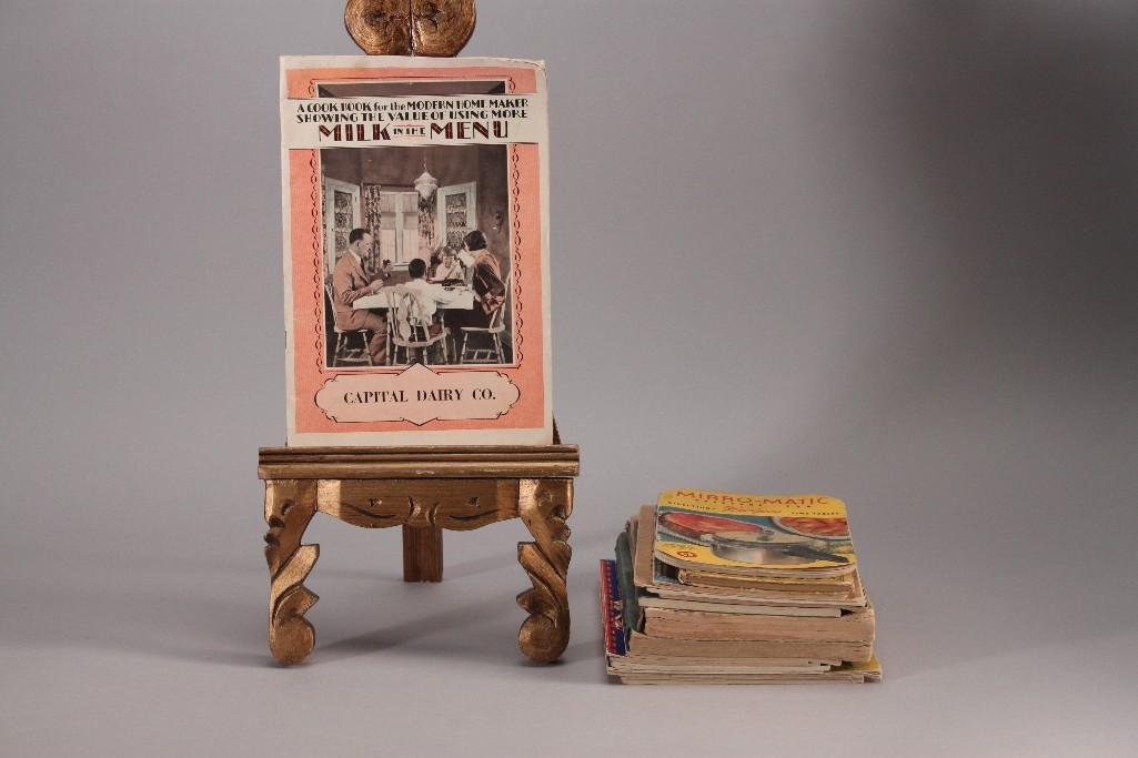 Vintage Cookbooks (17) (1 of 6)