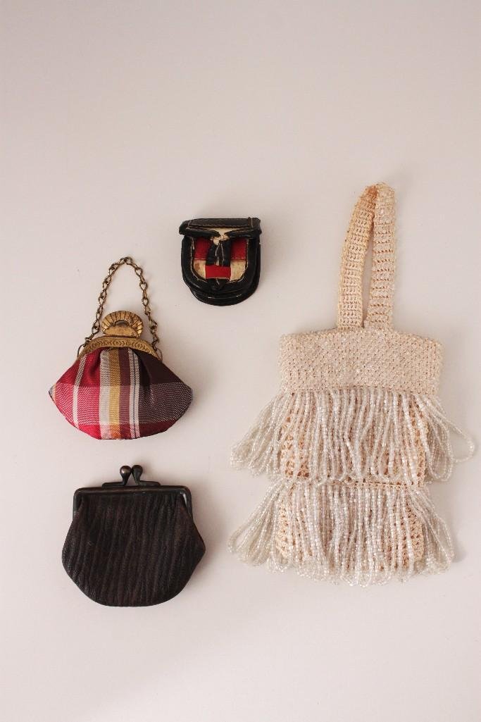 Vintage Miniature Doll Handbags (4) (1 of 7)