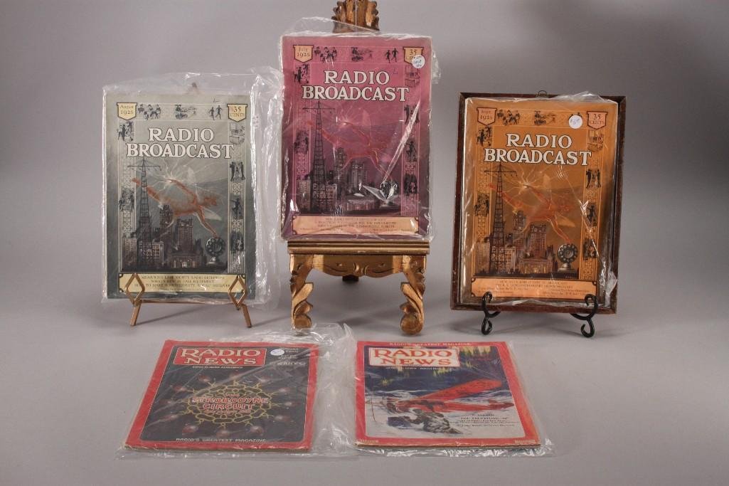 Vintage Radio Broadcast and Radio News Magazines (5): July, Aug, Sept 1926 Radio Broadcast magazines and July 1929/Aug 1927 Radio News magazines, items show age and wear.