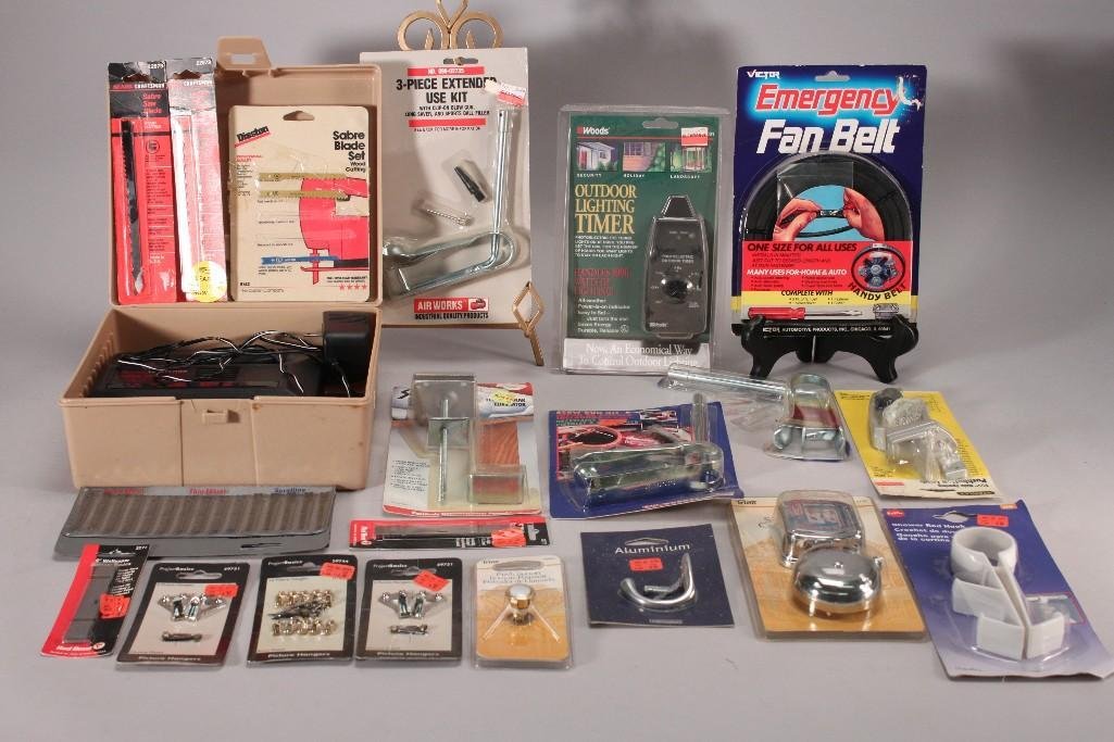 Craftsman Saber Saw & Hardware (1 of 8)