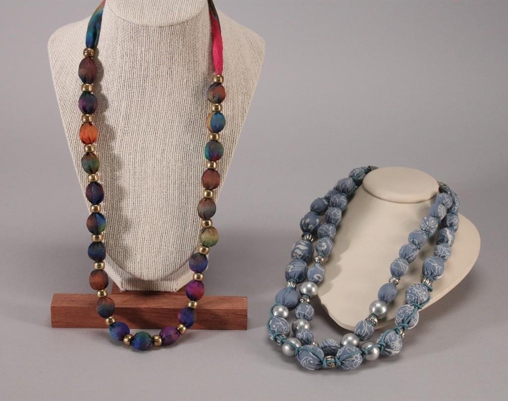 Vintage Cloth Beaded Costume Jewelry (2) (1 of 8)