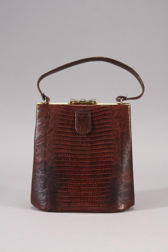 Vintage Snake Skin Ladies Handbag (1 of 8)