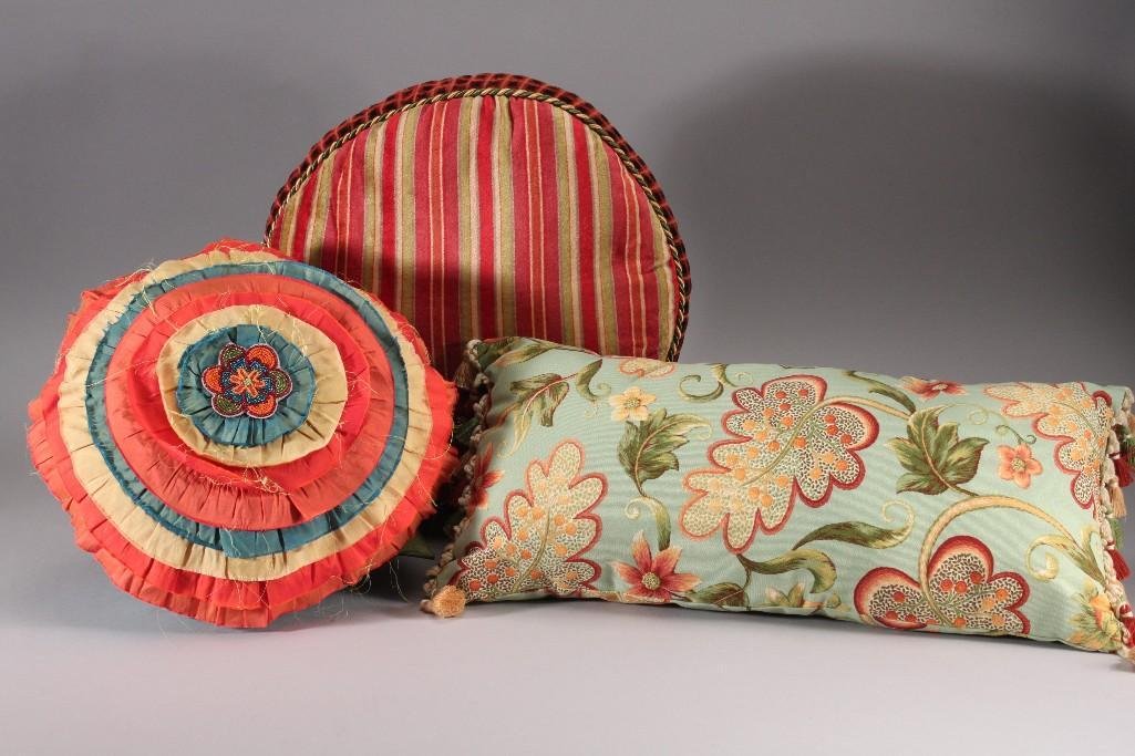 Decorative Throw Pillows (3) (1 of 6)