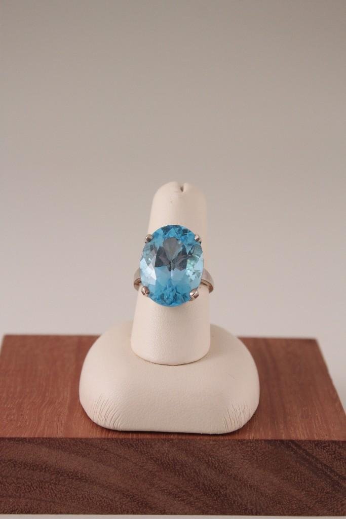 Ladies Fashion Ring (1 of 8)