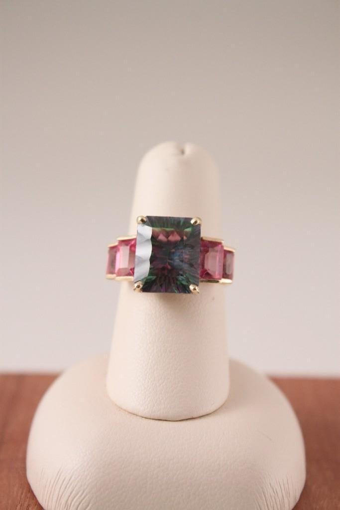 Ladies 10K YG Fashion Ring (1 of 8)