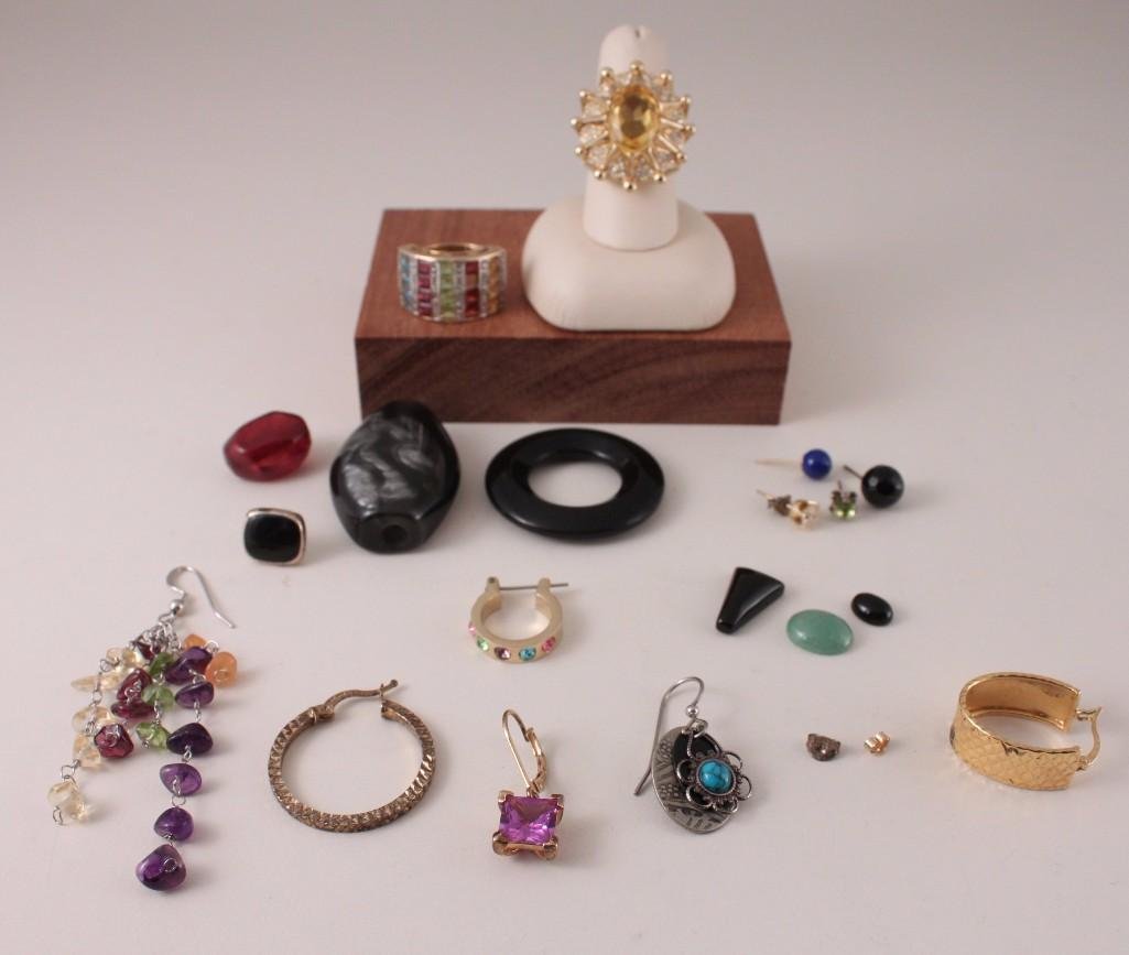 Jewelry Assortment (1 of 9)