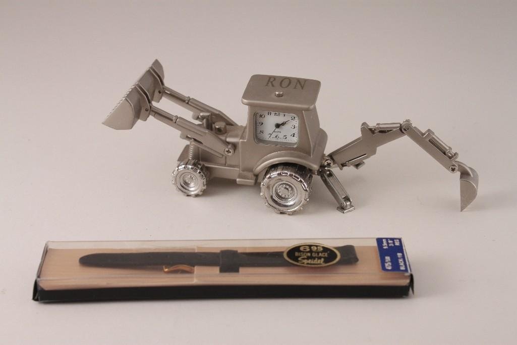 Novelty Desk Clock (1 of 9)