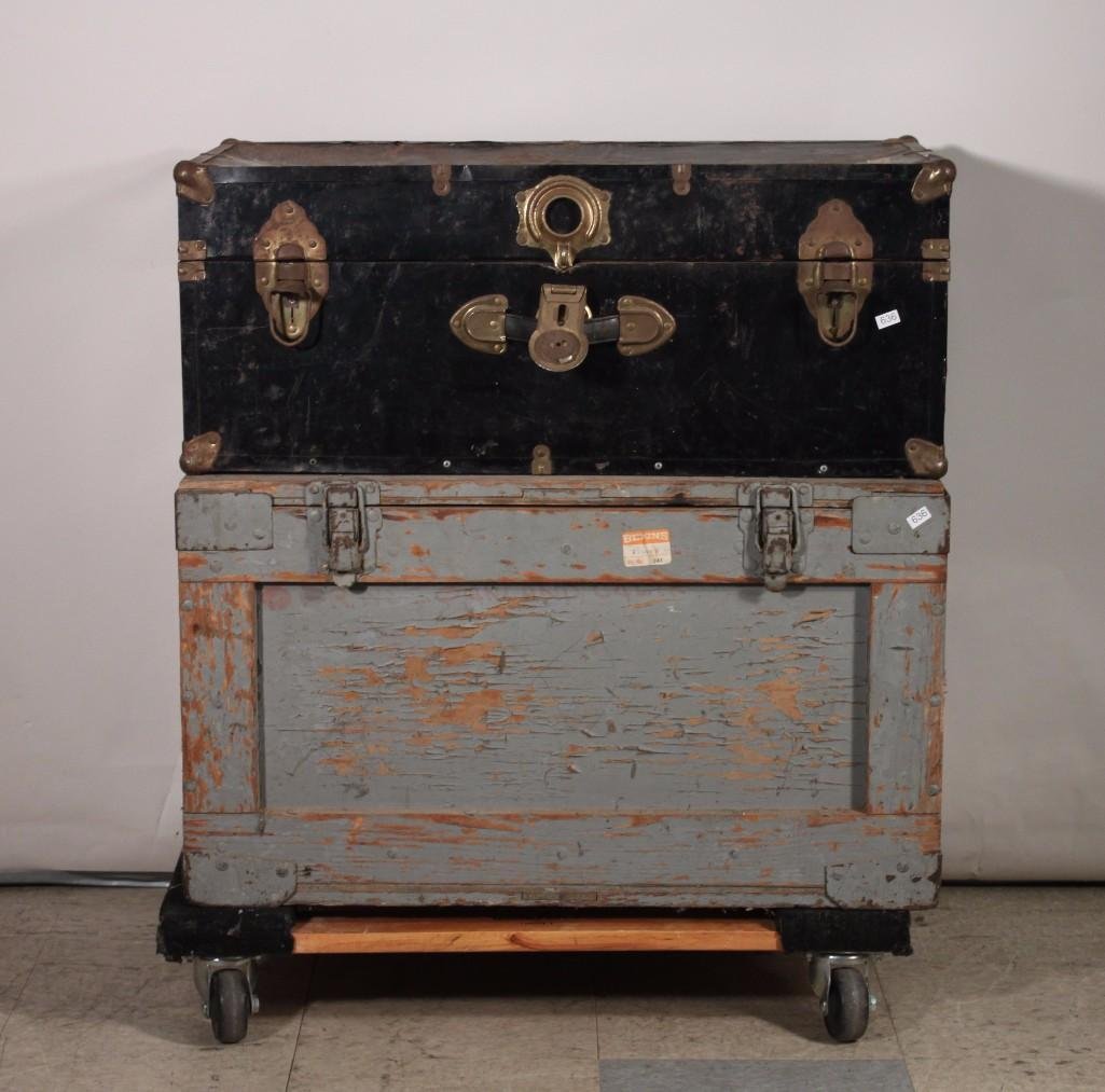 Vintage Trunks (2) (1 of 8)