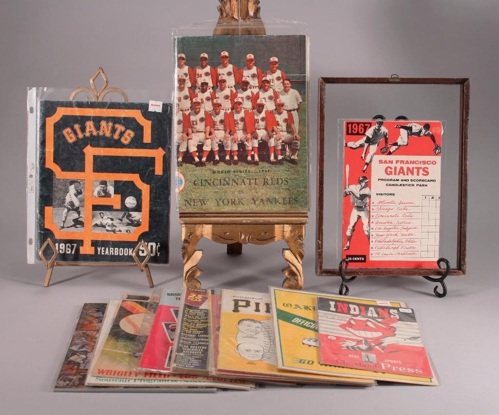 Vintage Baseball Magazines & Programs (12) (1 of 5)