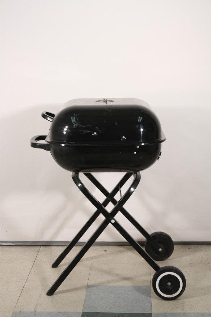 BBQ Grill (1 of 4)