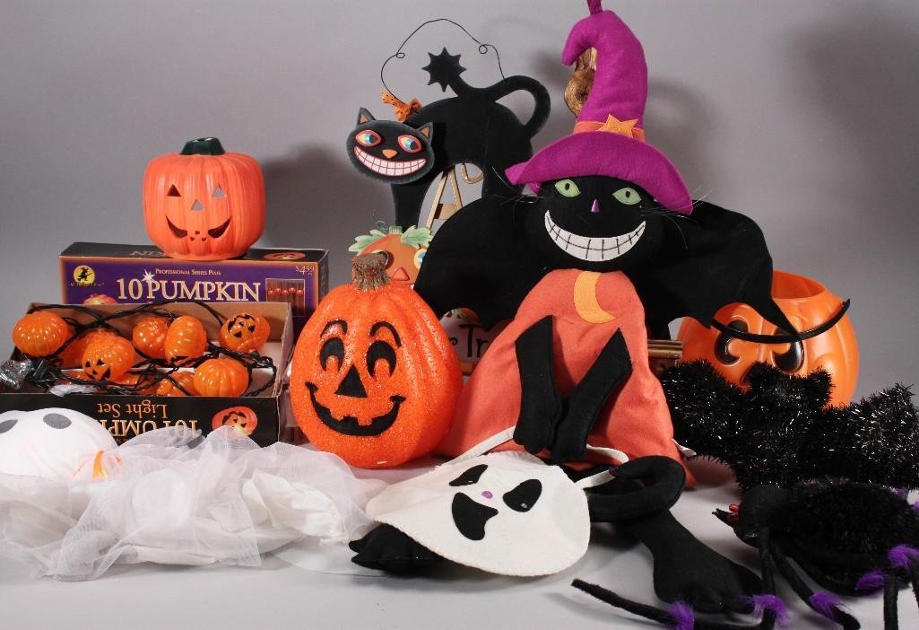 Halloween Decor (1 of 8)