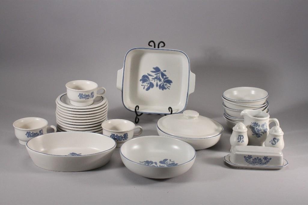 Pfaltzgraff Dish Set (28) (1 of 6)