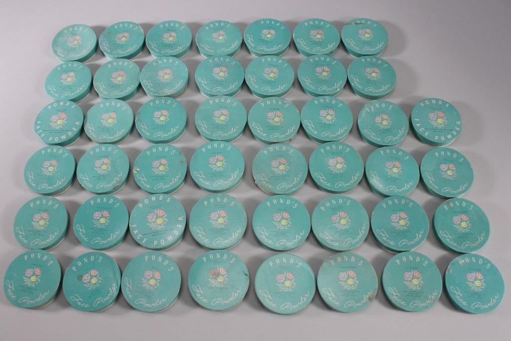 Vintage Pond's Face Powder (46) (1 of 6)