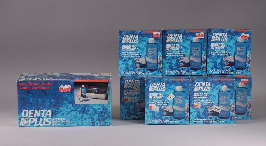 Denture Cleaning System & Cleaner (9) (1 of 5)