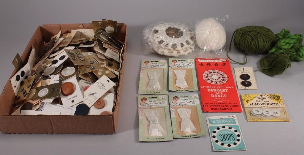 Vintage Sewing Notions (1 of 7)