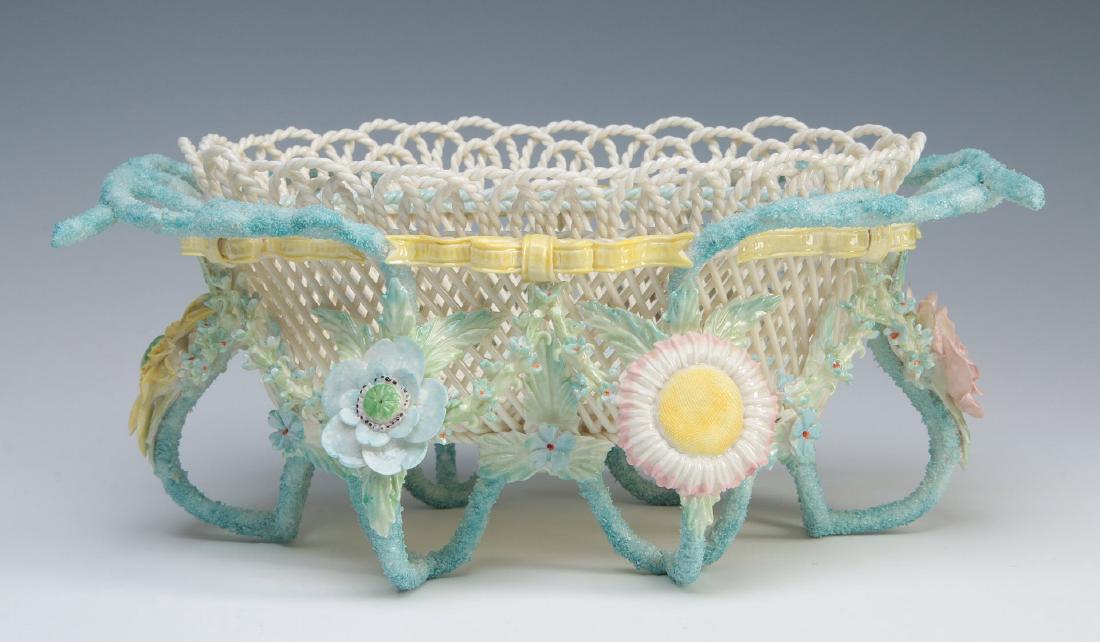 IRISH BELLEEK FOUR STRAND RATHMORE BASKET W/ COLOR (1 of 10)