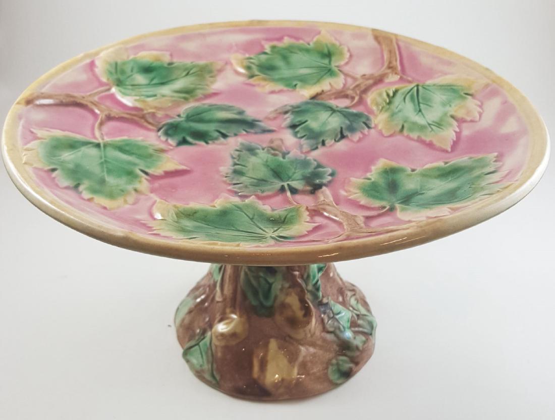 AN ETRUSCAN MAJOLICA MAPLE LEAF COMPOTE (1 of 5)