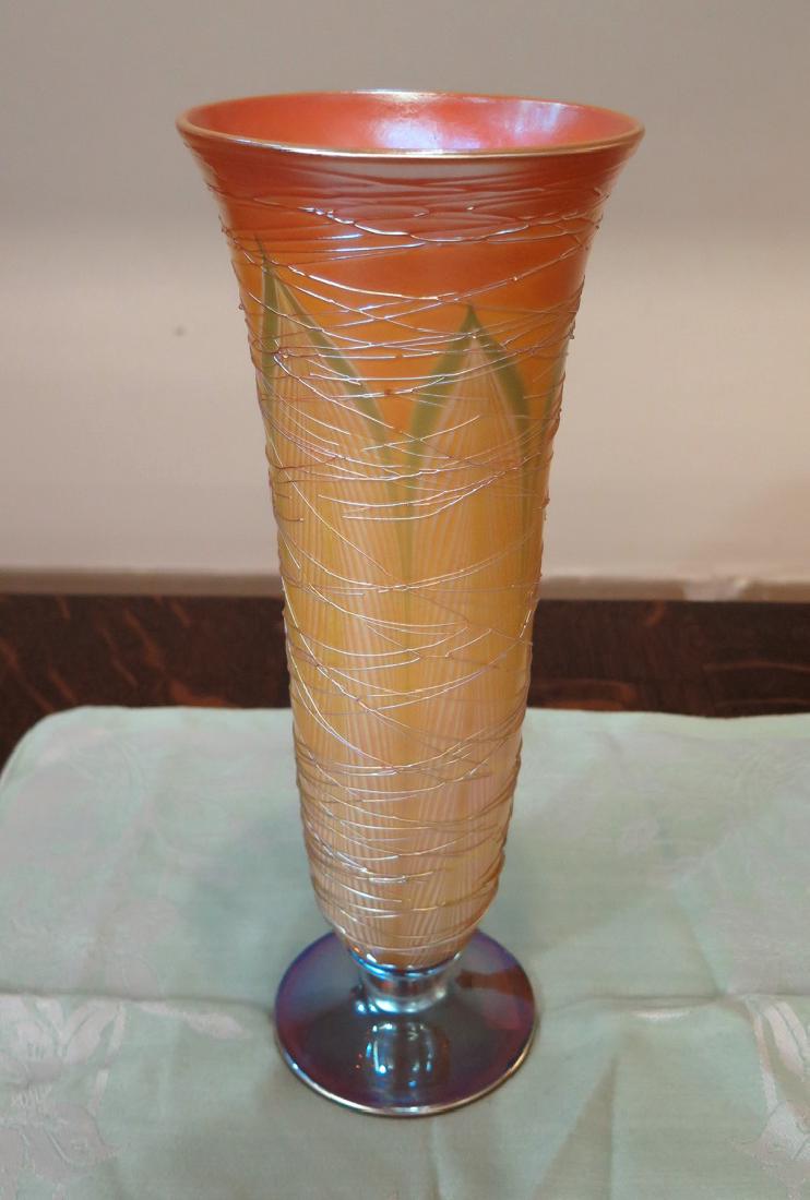 PAIR DURAND THREADED FEATHER VASES (1 of 8)