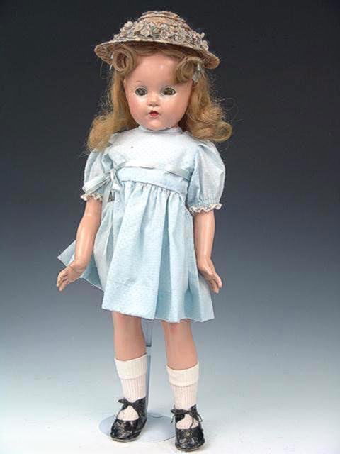1942 EFFANBEE ANN SHIRLEY COMPOSITION DOLL, 22": Nice clean surface, good paint, cloudy sleep eyes work well, needs restrung.