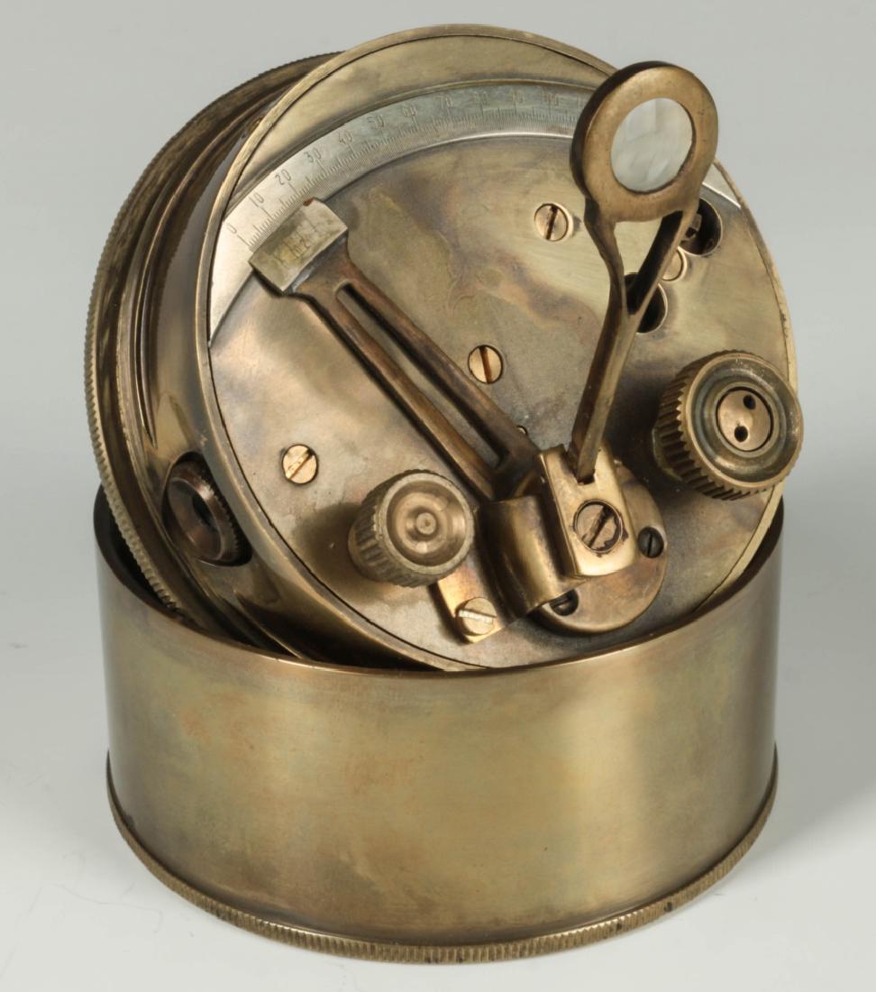 AN EARLY 20C. BRASS-CASED SEXTANT SIGNED A. HOBBS (1 of 8)