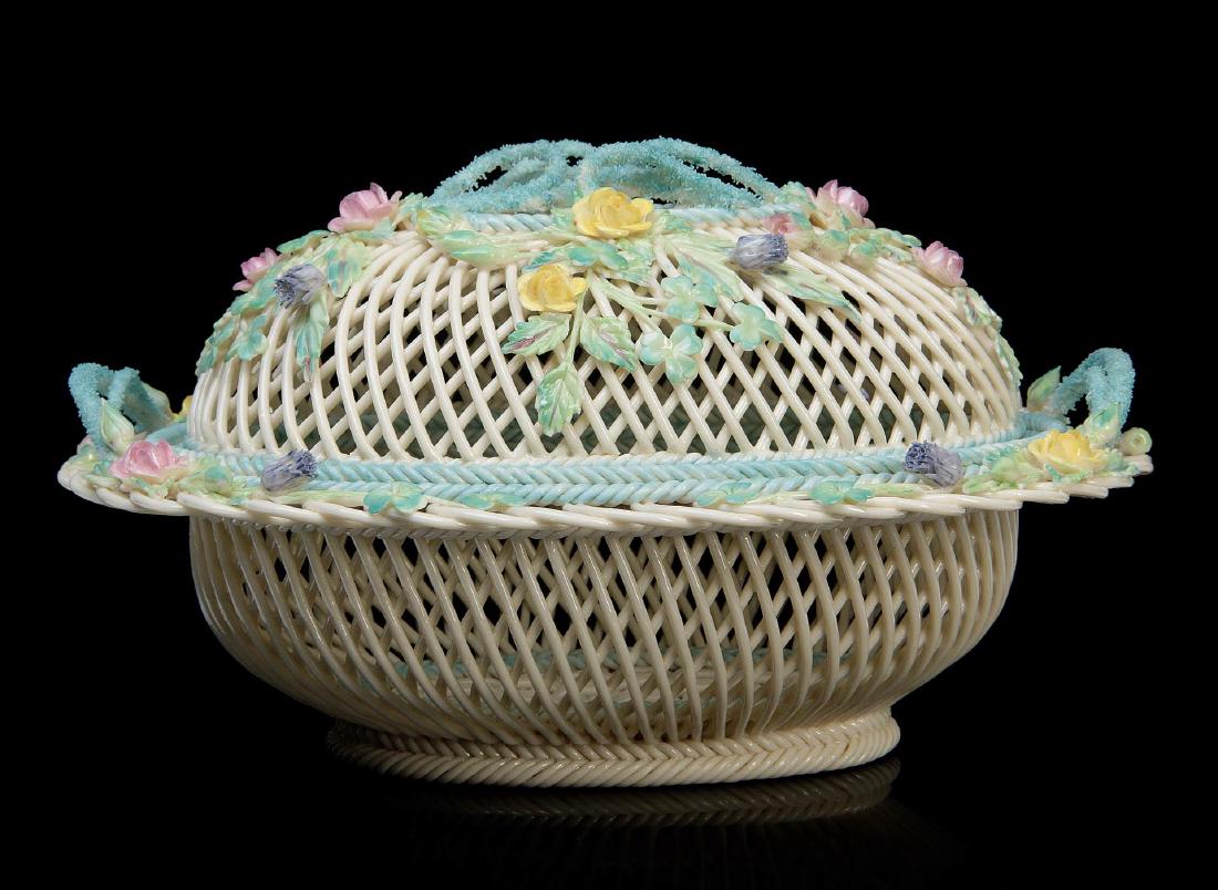 AN IRISH BELLEEK FOUR STRAND OVAL LIDDED BASKET (1 of 10)